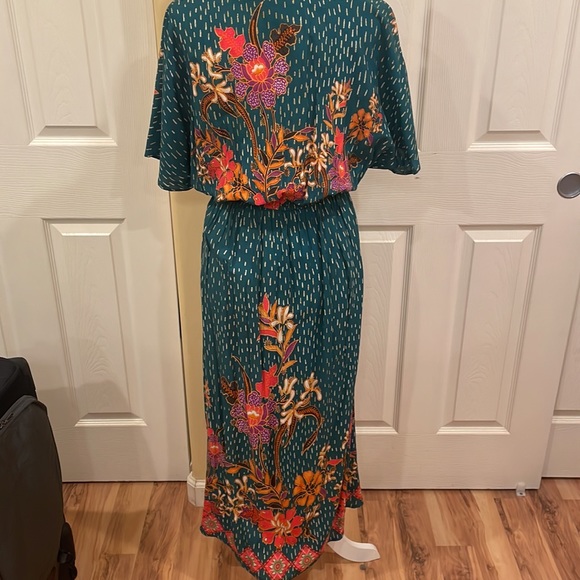 long summer dress - Picture 5 of 6